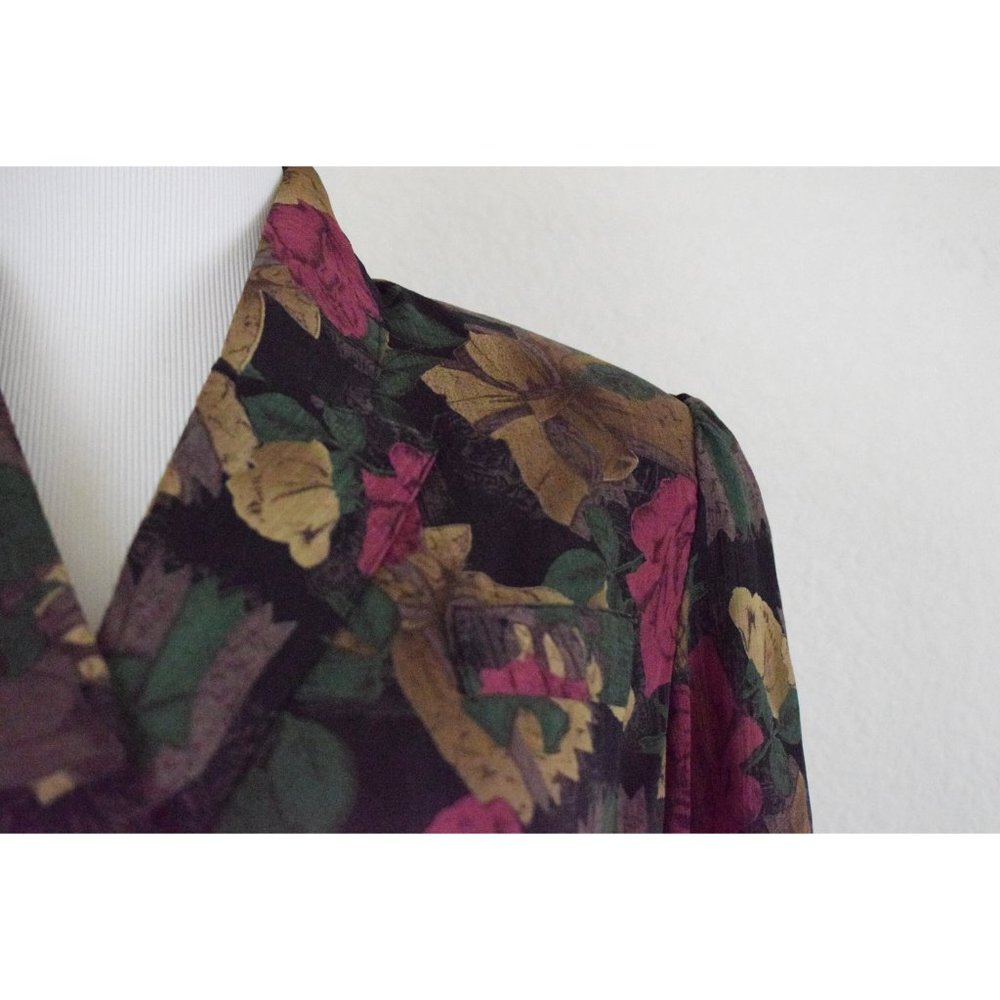 Vintage Dark Floral Sheer Polyester Blouse | 80s jacket - Picture 7 of 10